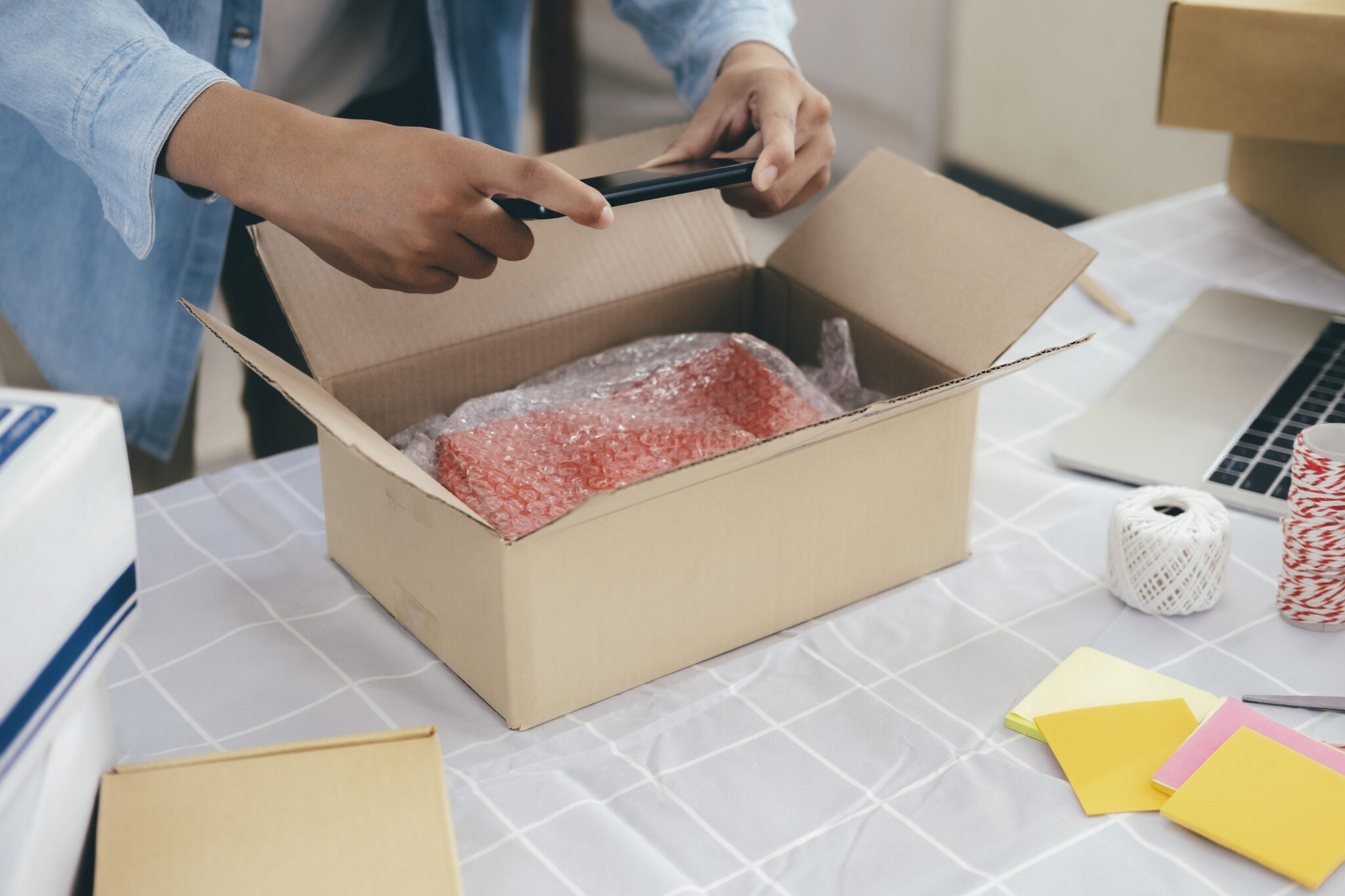 Trusted Paper Bag Suppliers in Dubai