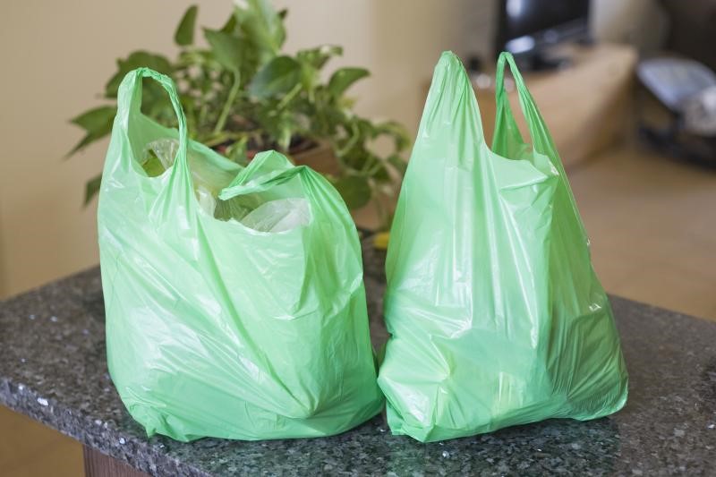 Plastic shopping bags: Can they be recycled?